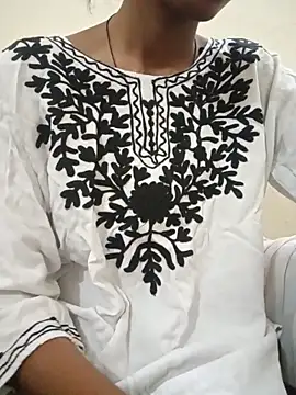 Snapshot of Kumkum_36 chatting on 03/15/26, 05:24 Kumkum 36 online show from 03/15/26, 05:24
