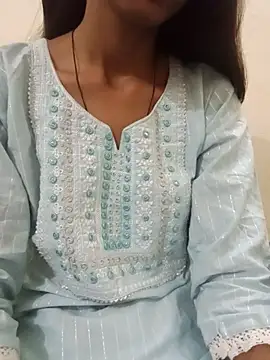Snapshot of Kumkum_36 chatting on 03/25/26, 04:40 Kumkum 36 online show from 03/25/26, 04:40