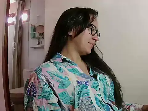 brittanycheeks online show from 10/20/25, 07:03