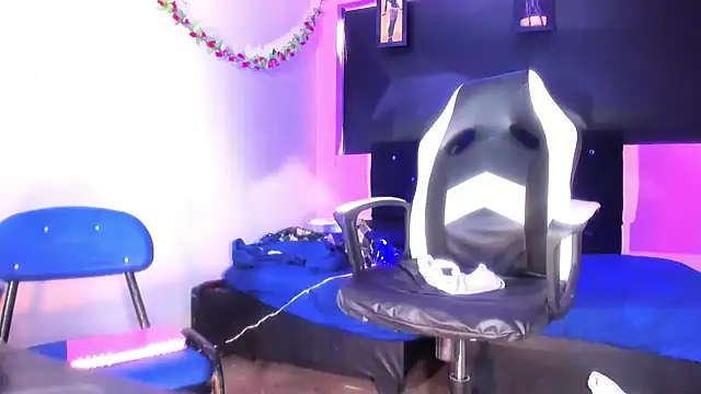 rosedewitt online show from 01/30/25, 02:36