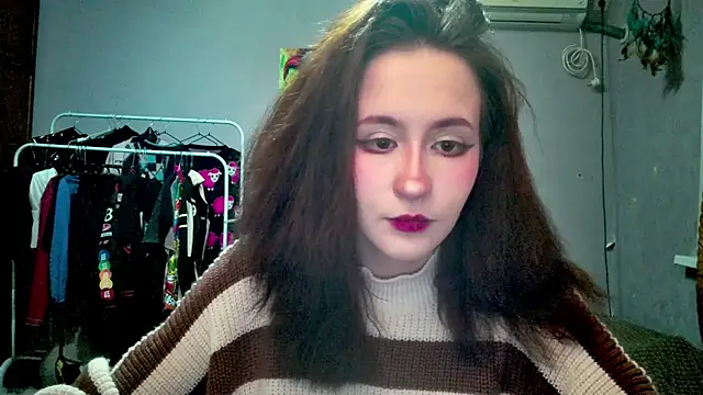 JoannaTompson online show from 10/04/25, 10:52