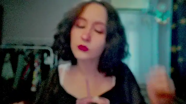 Snapshot of JoannaTompson chatting on 06/11/26, 02:53 JoannaTompson online show from 06/11/26, 02:53