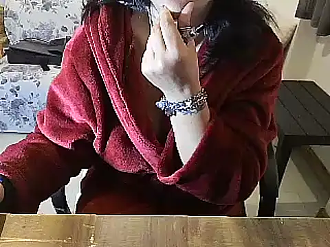 Snapshot of 45marina45 chatting on 03/13/25, 08:37 45marina45 online show from 03/13/25, 08:37