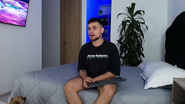 Aron-santoro online show from 04/18/26, 03:10