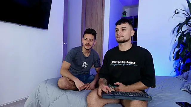 Aron-santoro online show from 04/23/26, 11:07