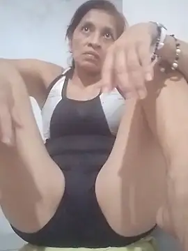 Snapshot of soltrinidad chatting on 02/19/26, 12:28 soltrinidad online show from 02/19/26, 12:28