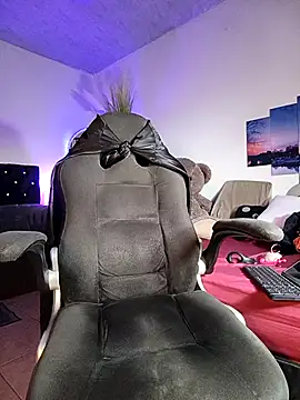 Naughty Charly online show from 12/02/25, 12:21