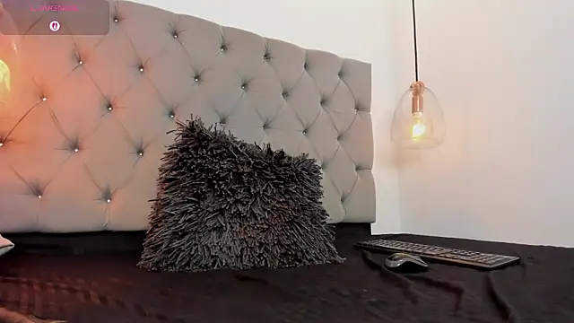 AnnPrices online show from 02/11/25, 01:20