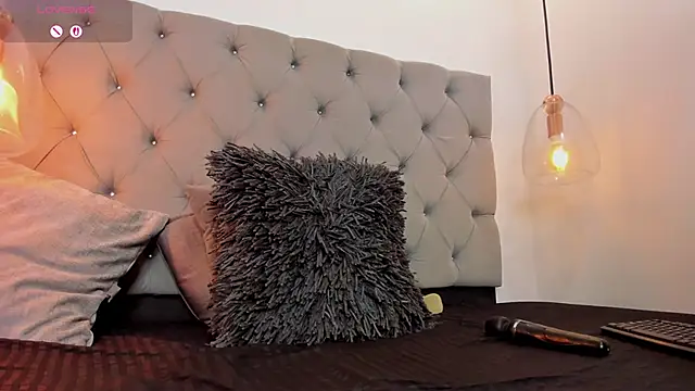 AnnPrices online show from 02/21/25, 04:16