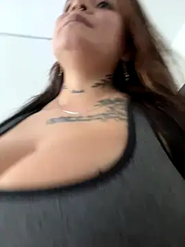 ivanna rivera online show from 10/31/25, 04:30