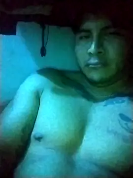 Snapshot of Woofer_dick chatting on 04/19/26, 08:13 Woofer dick online show from 04/19/26, 08:13