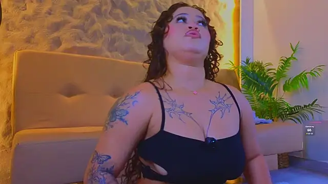 Snapshot of Isa__Blanc chatting on 11/26/25, 02:23 Isa Blanc online show from 11/26/25, 02:23