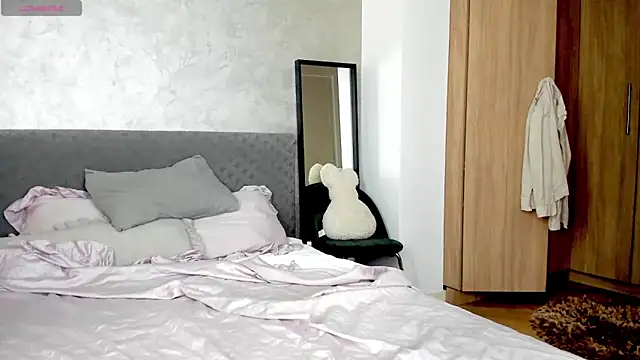 BlowMyXXL online show from 09/24/25, 07:55