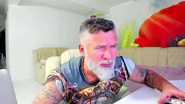 BlowMyXXL online show from 01/10/26, 05:26