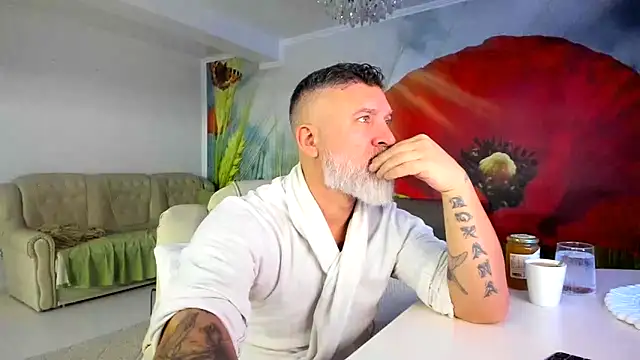 BlowMyXXL online show from 02/10/26, 07:40