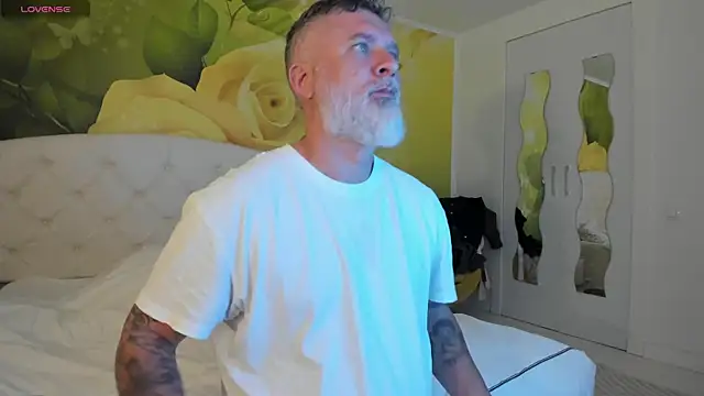 BlowMyXXL online show from 03/20/26, 04:12