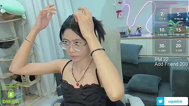 littlemiilk online show from 07/17/26, 08:43