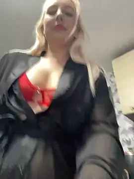 Snapshot of MerlinDave chatting on 03/01/25, 01:43 MerlinDave online show from 03/01/25, 01:43