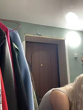 Snapshot of MerlinDave chatting on 03/04/26, 01:00 MerlinDave online show from 03/04/26, 01:00