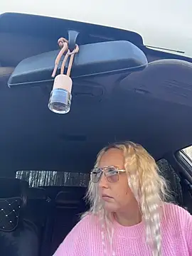 MerlinDave online show from 04/29/26, 01:43