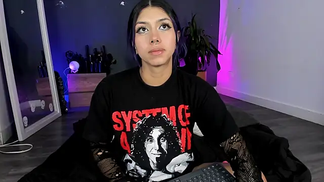 Raven Witch  online show from 03/30/26, 06:53