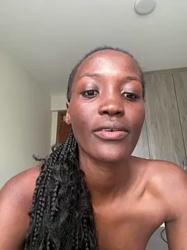 Fanclubbbbb online show from 02/26/26, 11:42