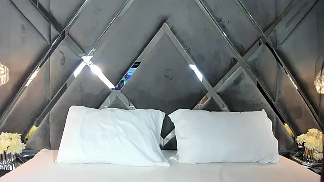 MaluDiaz online show from 03/22/26, 11:57