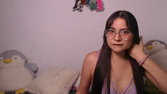 Snapshot of Zoeeeth_ chatting on 05/24/26, 03:22 Zoeeeth online show from 05/24/26, 03:22
