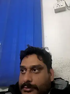 Snapshot of sri995955 chatting on 12/20/24, 11:10 sri995955 online show from 12/20/24, 11:10