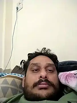 Snapshot of sri995955 chatting on 12/30/24, 04:40 sri995955 online show from 12/30/24, 04:40