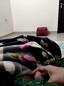 Snapshot of sri995955 chatting on 02/02/25, 10:24 sri995955 online show from 02/02/25, 10:24