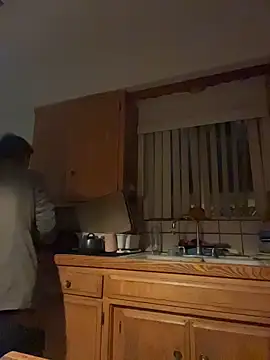 starrynikki online show from 11/20/25, 01:50