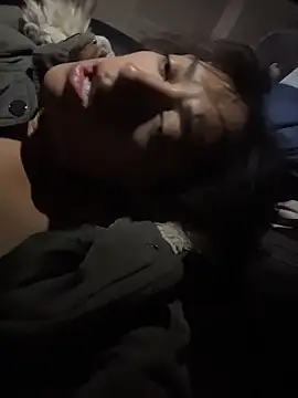 starrynikki online show from 11/28/25, 02:09