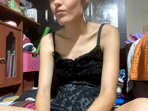 Snapshot of lilithanderson chatting on 09/10/25, 05:29 lilithanderson online show from 09/10/25, 05:29
