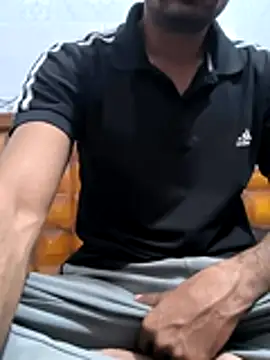 toxicboy121212 online show from 02/26/26, 04:28