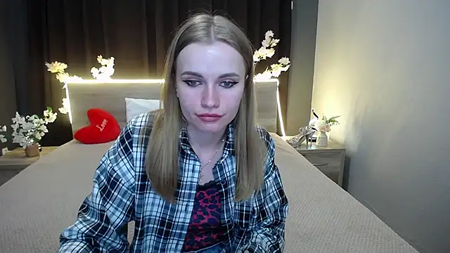 Snapshot of MargaritaKiss chatting on 05/09/26, 07:19 MargaritaKiss online show from 05/09/26, 07:19