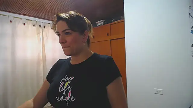 wandarubio online show from 02/02/25, 10:06