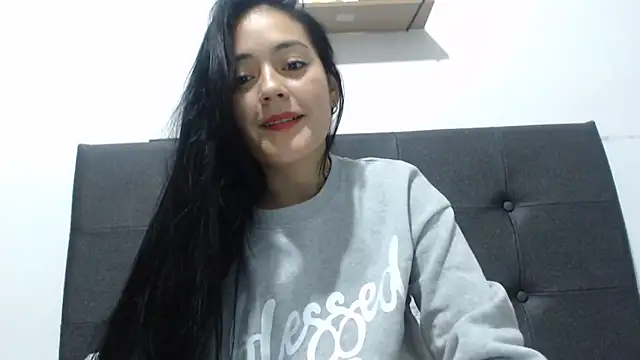 Snapshot of Alisha_99 chatting on 06/02/26, 04:25 Alisha 99 online show from 06/02/26, 04:25