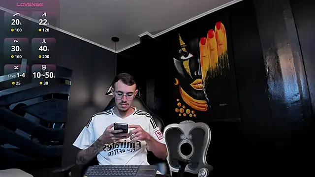 CodyWalkerR online show from 09/11/25, 05:35