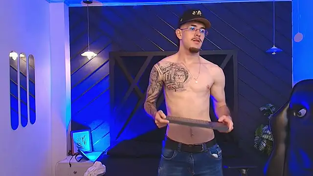 CodyWalkerR online show from 03/03/26, 05:13