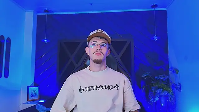 CodyWalkerR online show from 03/22/26, 05:22