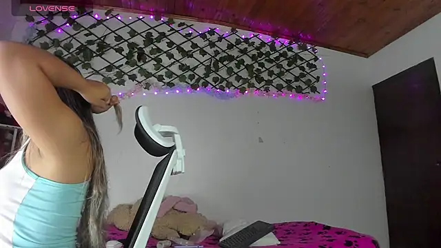 Pucaa  online show from 06/30/26, 10:05