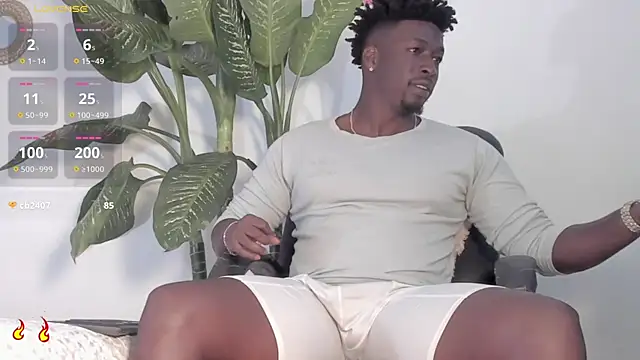 michaell james7 online show from 10/17/25, 08:33