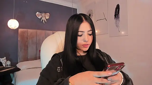 Maaiitee online show from 02/21/25, 12:50