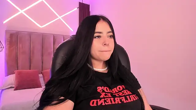 Maaiitee online show from 11/30/25, 06:45