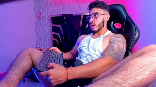 Liam Kleiin online show from 02/02/26, 11:42