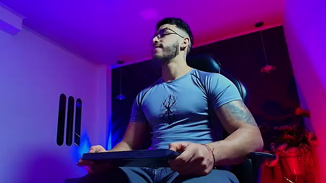 Liam Kleiin online show from 04/13/26, 11:37