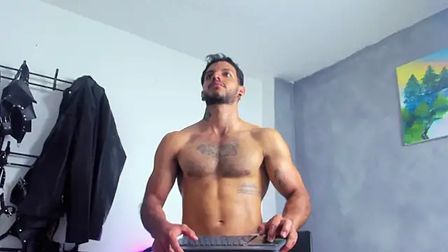 JuanBlade online show from 03/26/26, 05:02