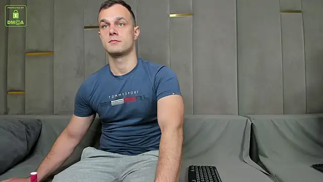 Snapshot of BrandonNorris chatting on 10/03/25, 04:20 BrandonNorris online show from 10/03/25, 04:20
