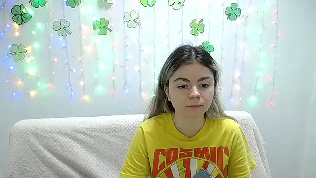 TinaRedly online show from 03/21/25, 09:34